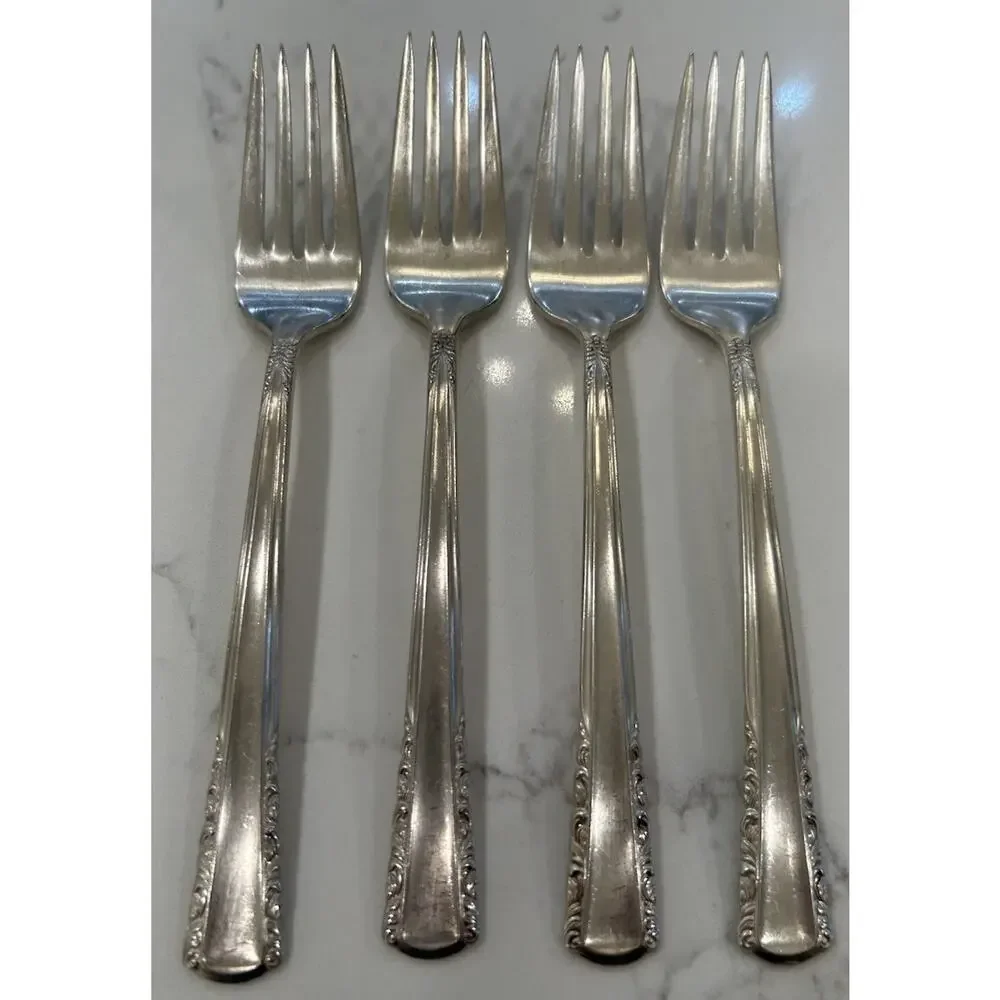 Vtg‎ Set Of 4 Holmes & Edwards May Queen Salad Forks 6.5” Silverplate Inlaid IS